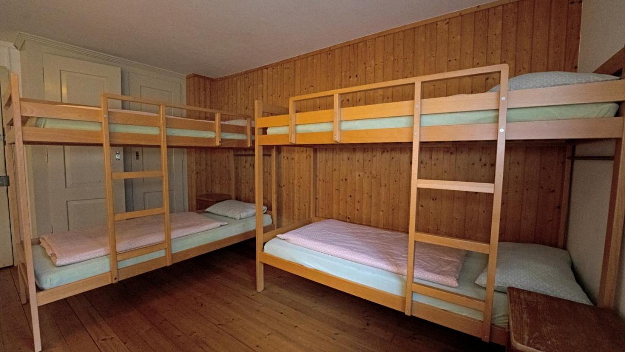 Leissigen Youth Hostel Exteriér fotografie